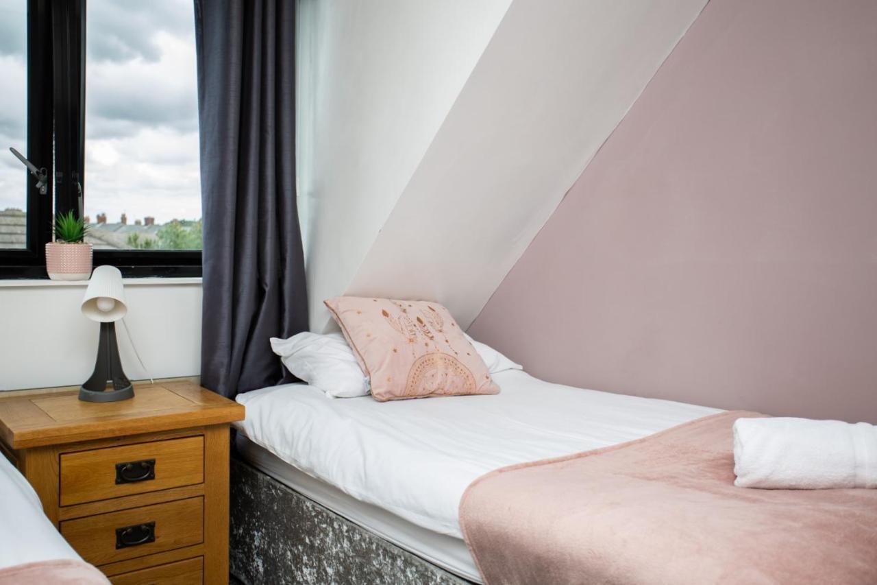 Portland Apartments 188 By #Shortstaysaway Jesmond Extérieur photo